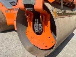 Двубандажен валяк Kubota HD13 image 12