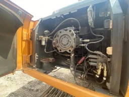 Верижен багер Case CX210 image 9