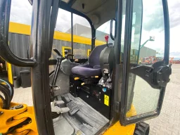 Мини багер JCB 8025 image 6