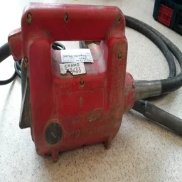 Вибратор за бетон с жило Husqvarva VPE2000 image 2