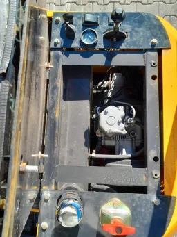 Мини багер  Rhinoceros LM 10   image 12