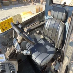 Телескопичен товарач Caterpillar TH514 image 4