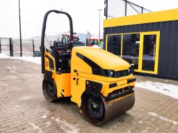 Валяк JCB VMT 260-100 / 1030 реални мото часа 