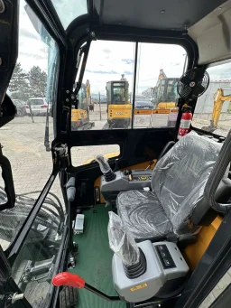 НОВ МИНИ БАГЕР 2.5 ТОНА LTMG MX25 image 2