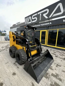 Мини челен товарач Yanmar SS30 image 1