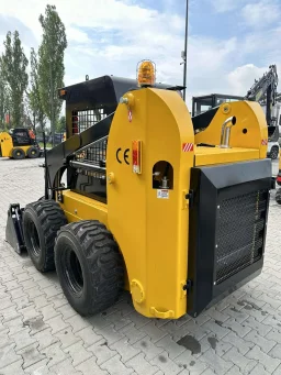 Мини челен товарач Yanmar SS30 image 2