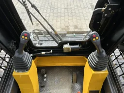 Мини челен товарач Yanmar SS30 image 9