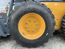 НОВ МИНИ ЧЕЛЕН ТОВАРАЧ 3.5 ТОНА С КАБИНА STAHL SKID SL30JH image 2