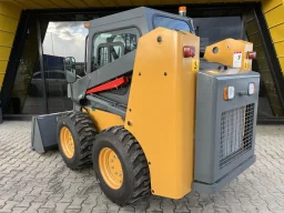 НОВ МИНИ ЧЕЛЕН ТОВАРАЧ 3.0 ТОНА С КАБИНА STAHL SKID SL30J image 3