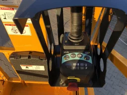 НОВА НОЖИЧНА ВИШКА 8 М. / 380 КГ STAHL LIFT LH9 image 2