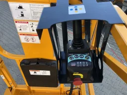 НОВА НОЖИЧНА ВИШКА 12 М. / 320 КГ STAHL LIFT LH12 image 7