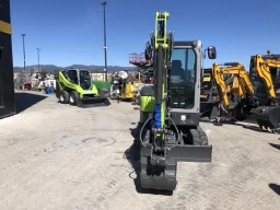 Мини багер Zoomlion ZE26GU - ZERO SWING image 2