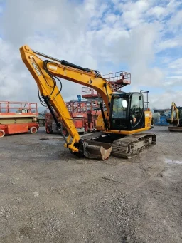 Верижен багер JCB image 12