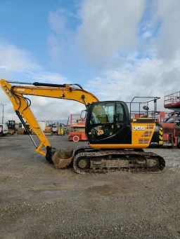 Верижен багер JCB image 2