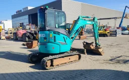Мини багер Yanmar SK30SR-6E image 3