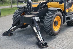 Телескопичен товарач DIECI Runner 40.13 image 5