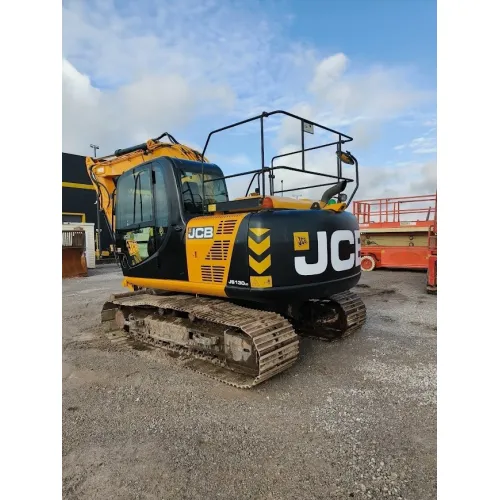 Верижен багер JCB image 3