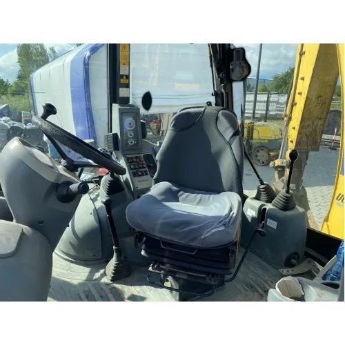 Комбиниран багер Komatsu WB93R-5 image 5