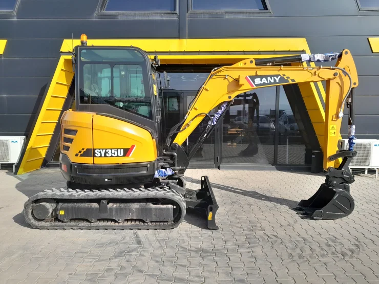 НОВ МИНИ БАГЕР 3.8 ТОНА SANY МОДЕЛ SY35 - ZERO SWING КЛИМАТИК