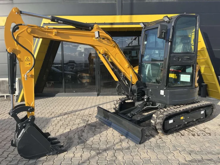 НОВ МИНИ БАГЕР 3.9 ТОНА STAHL MINI MY35