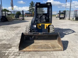 Мини колесен товарач JCB Robot 170 image 2