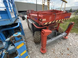 Ножична вишка Skyjack SJ6826RT image 3