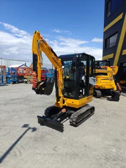 Мини багер Lonking CDM6020 image 17