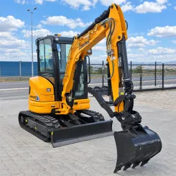 Мини багер Lonking CDM6025 image 6