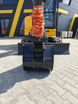 Мини багер Lonking CDM6035 image 8