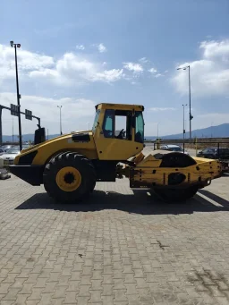 Валяк Bomag BW 216 DH image 15