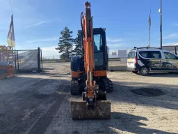Мини багер Hitachi ZX30U-2 image 2