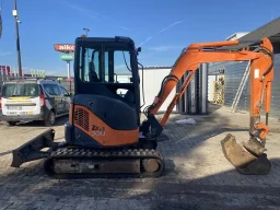Мини багер Hitachi ZX30U-2 image 4