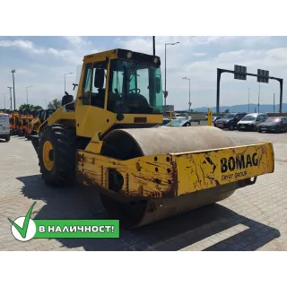 Еднобандажен валяк Bomag BW 216 DH