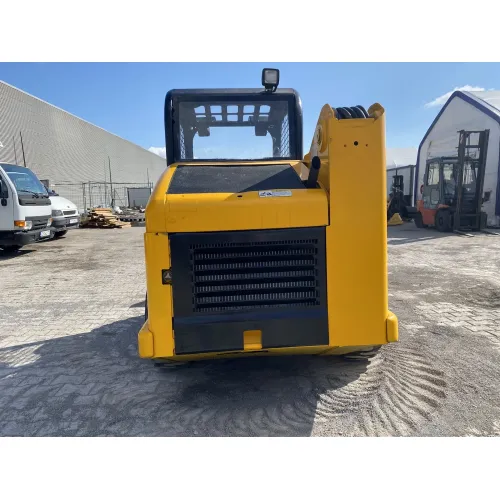 Мини колесен товарач JCB Robot 170 image 5