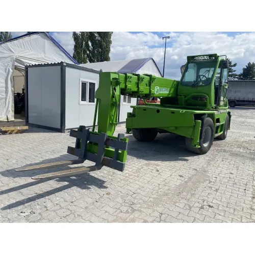 Телескопичен товарач Merlo 40.25 image 1