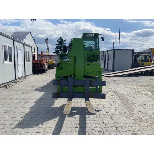 Телескопичен товарач Merlo 40.25 image 2