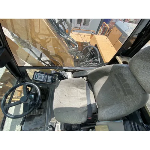 Колесен багер Case WX150 image 4