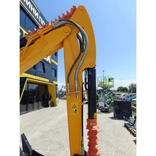 Мини багер Lonking CDM6020 image 3