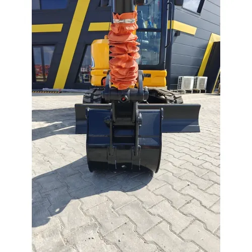 Мини багер Lonking CDM6035 image 16