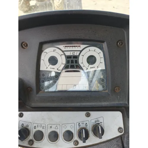 Еднобандажен валяк Bomag BW 216 DH image 10