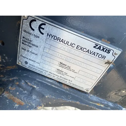 Мини багер Hitachi ZX30U-2 image 9