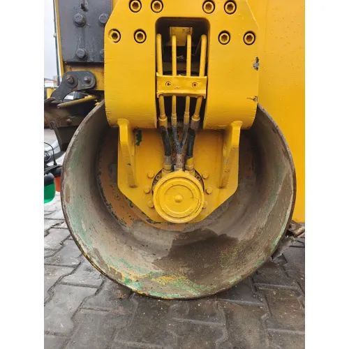 Двубандажен валяк Terex TV1200 image 10