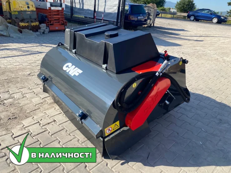 Четка за почистване на пътища CNF SWP150