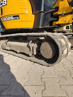 Мини багер JCB 8026 image 11
