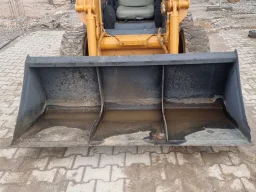 Мини челен товарач Case 430 image 1