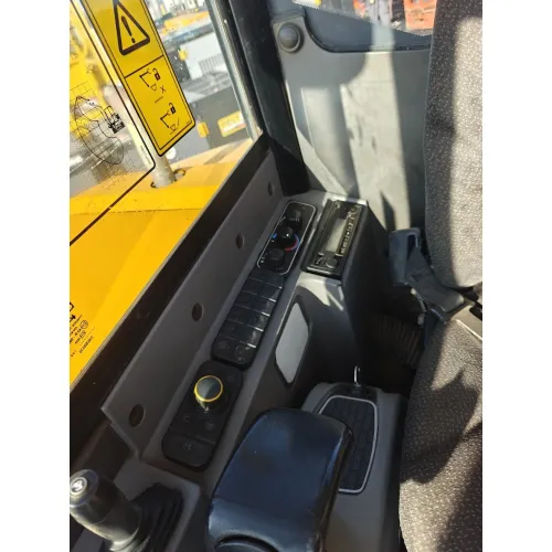 Мини багер JCB 48z-1 image 19