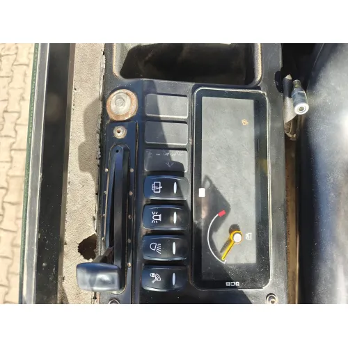 Мини багер JCB 15C-1 image 19