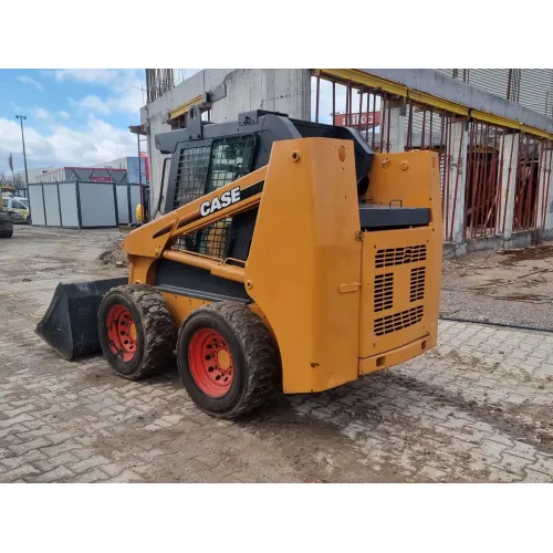 Мини колесен товарач Case 430 image 6