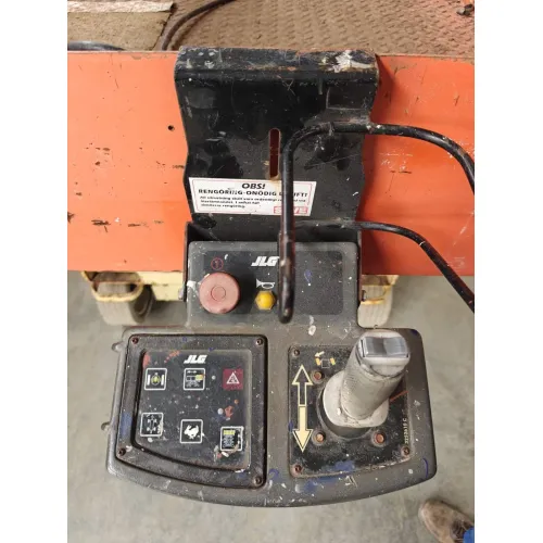 Ножична вишка JLG 3246E2 image 8