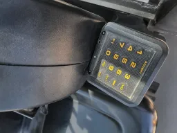 Мини багер JCB 15C-1 image 5